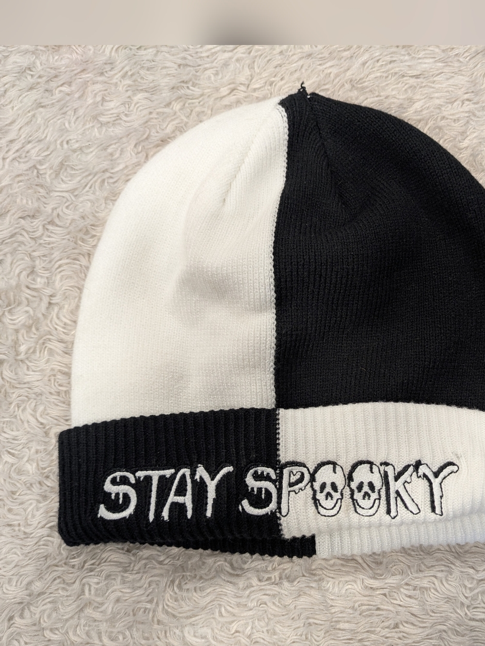 Spirit Halloween Stay Spooky Black And white Beanie